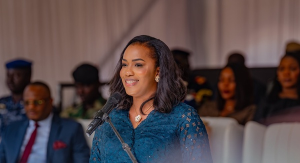 Santé Publique: La Première Dame Absa Faye inaugure le Centre de Transfusion Sanguine de Kaolack