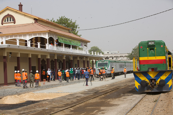 Relance du rail: les cheminots appellent à consolider les acquis et à maintenir la dynamique Relance du rail: les cheminots appellent à consolider les acquis et à maintenir la dynamique