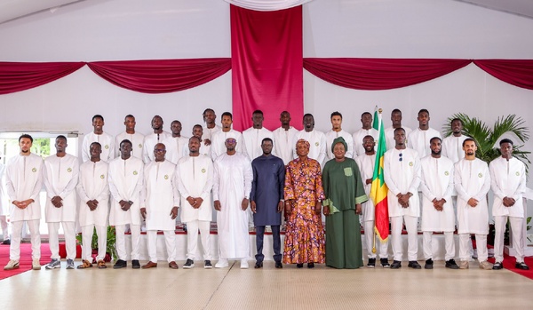 CAN 2025 : Bassirou Diomaye Faye galvanise les Lions et fixe l’objectif de la deuxième étoile CAN 2025 : Bassirou Diomaye Faye galvanise les Lions et fixe l’objectif de la deuxième étoile