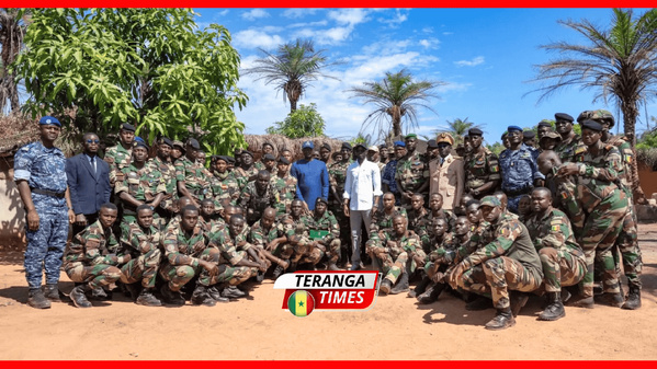 Casamance: le Président Faye rend visite à la Zone militaire n°5 et aux troupes sur le terrain