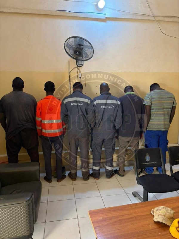 Grand Yoff: six individus arrêtés pour escroquerie et pratiques commerciales interdites Grand Yoff: six individus arrêtés pour escroquerie et pratiques commerciales interdites