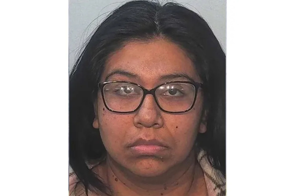 Indiana: une babysitter accusée d’avoir frappé un bébé de 7 mois, causant une hémorragie cérébrale Indiana: une babysitter accusée d’avoir frappé un bébé de 7 mois, causant une hémorragie cérébrale