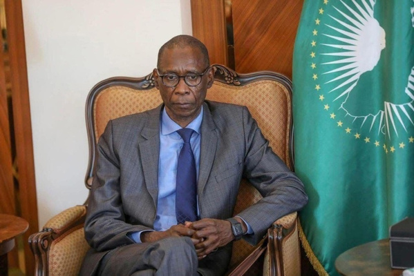 Guinée-Bissau: Cheikh Niang annonce l’engagement des militaires à restituer le pouvoir Guinée-Bissau: Cheikh Niang annonce l’engagement des militaires à restituer le pouvoir