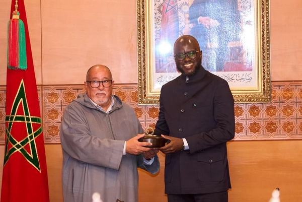 Diplomatie : Le Sénégal et le Maroc scellent une alliance stratégique au sommet du Parlement Diplomatie : Le Sénégal et le Maroc scellent une alliance stratégique au sommet du Parlement