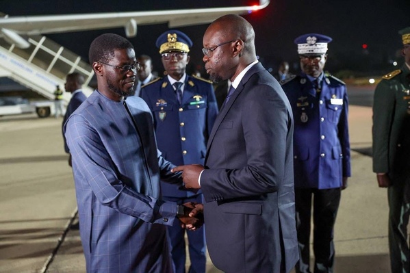 Diplomatie : Bassirou Diomaye Faye en visite officielle au Koweït et à Abu Dhabi Diplomatie : Bassirou Diomaye Faye en visite officielle au Koweït et à Abu Dhabi