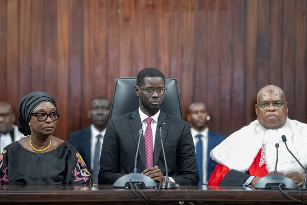 Justice sénégalaise: Bassirou Diomaye Faye engage une transition numérique d’envergure Justice sénégalaise: Bassirou Diomaye Faye engage une transition numérique d’envergure