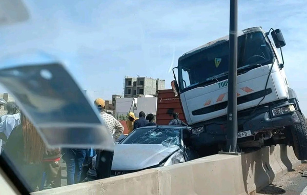 Drame sur l’Autoroute de l’Avenir : cinq morts et deux blessés dans un violent accident à Keur Ndiaye Lo