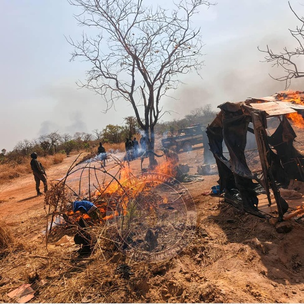 Lutte contre l’orpaillage clandestin: plusieurs sites illégaux démantelés à Séguéko, dans la commune de Bembou