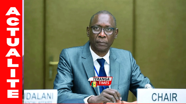 Paix et sécurité : Cheikh Niang lance la 10ᵉ édition du Forum international de Dakar Paix et sécurité : Cheikh Niang lance la 10ᵉ édition du Forum international de Dakar