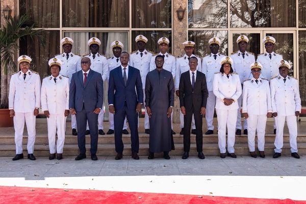 État et Territoires : Le Président Bassirou Diomaye Faye instaure la culture du résultat pour les Gouverneurs État et Territoires : Le Président Bassirou Diomaye Faye instaure la culture du résultat pour les Gouverneurs