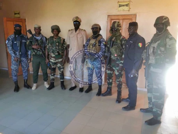 Sécurisation du Nord : une vaste opération de nomadisation scelle l'unité des forces de défense et de sécurité Sécurisation du Nord : une vaste opération de nomadisation scelle l'unité des forces de défense et de sécurité