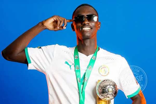 Mercato: Mamadou Lamine Camara rejoint Al-Ittihad Tripoli pour un transfert record Mercato: Mamadou Lamine Camara rejoint Al-Ittihad Tripoli pour un transfert record