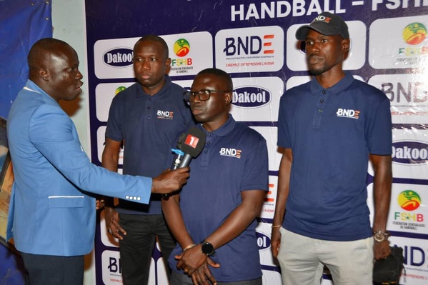 Sport et développement : la BNDE s'engage aux côtés du handball sénégalais à Thiès Sport et développement : la BNDE s'engage aux côtés du handball sénégalais à Thiès