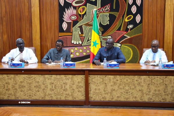 Crise à l'UCAD : le Recteur mise sur la solidarité et le dialogue pour sauver l'année académique