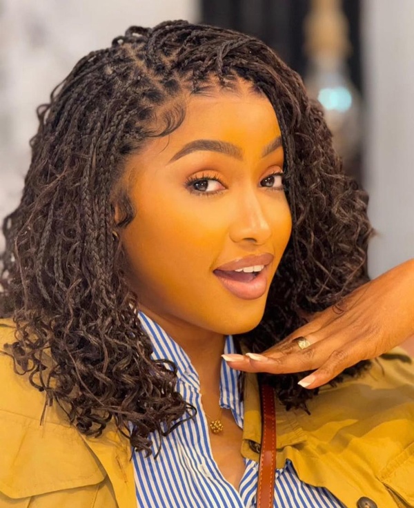 Eva Touré, l’élégance au naturel Eva Touré, l’élégance au naturel