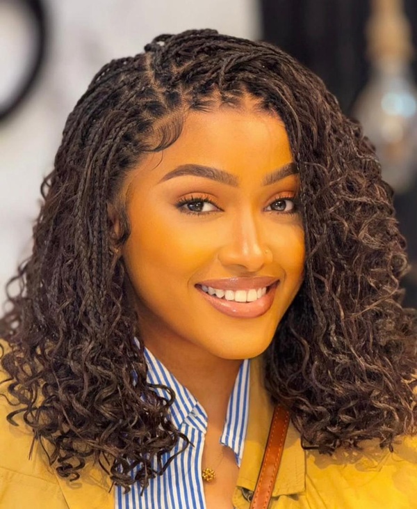 Eva Touré, l’élégance au naturel Eva Touré, l’élégance au naturel