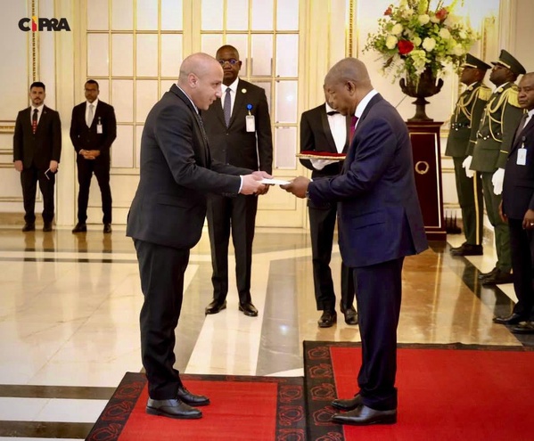 Diplomatie : le Président João Lourenço accrédite quatre nouveaux ambassadeurs en Angola Diplomatie : le Président João Lourenço accrédite quatre nouveaux ambassadeurs en Angola