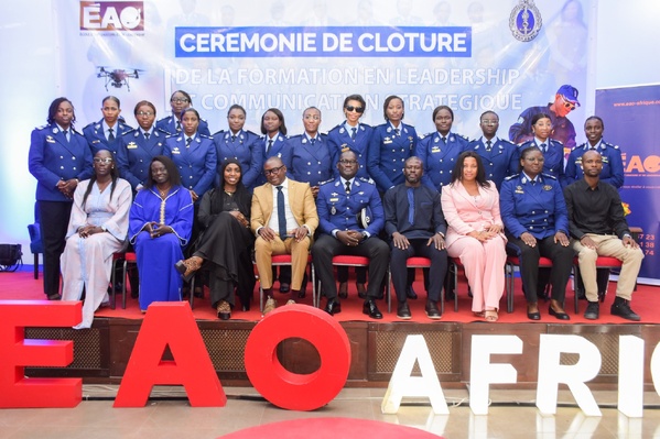 Gendarmerie nationale : Le Général Martin Faye consacre le leadership et la force de parole des cadres féminins Gendarmerie nationale : Le Général Martin Faye consacre le leadership et la force de parole des cadres féminins