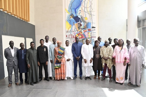 Enseignement Supérieur: le Pr Daouda Ngom installe le Comité de Dialogue National sous la présidence du Pr Lamine Gueye Enseignement Supérieur: le Pr Daouda Ngom installe le Comité de Dialogue National sous la présidence du Pr Lamine Gueye