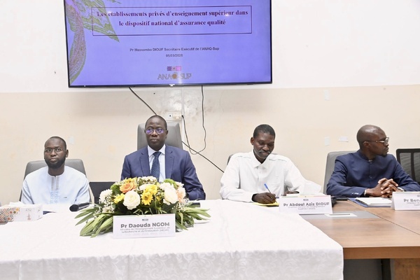 Sénégal : Le MESRI et les établissements privés s'accordent sur l'impératif de qualité académique Sénégal : Le MESRI et les établissements privés s'accordent sur l'impératif de qualité académique
