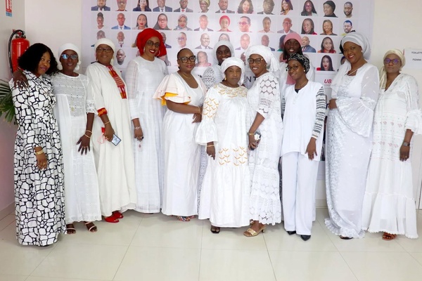 Journée Internationale des Droits de la Femme : UBA Sénégal célèbre ses collaboratrices en blanc Journée Internationale des Droits de la Femme : UBA Sénégal célèbre ses collaboratrices en blanc