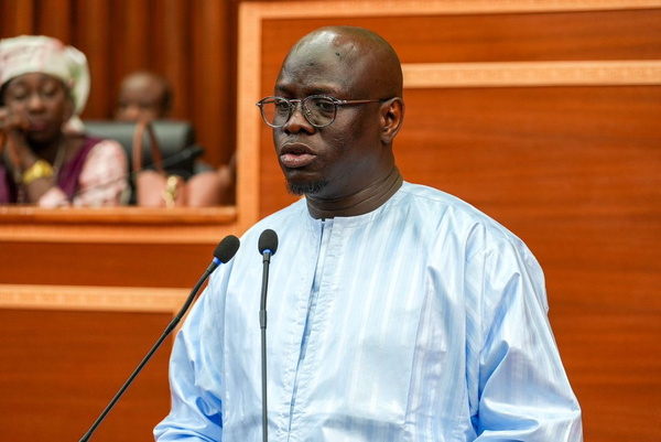 Financement de l’État: le Sénégal défend l’usage des TRS et une stratégie « transparente et maîtrisée » Financement de l’État: le Sénégal défend l’usage des TRS et une stratégie « transparente et maîtrisée »