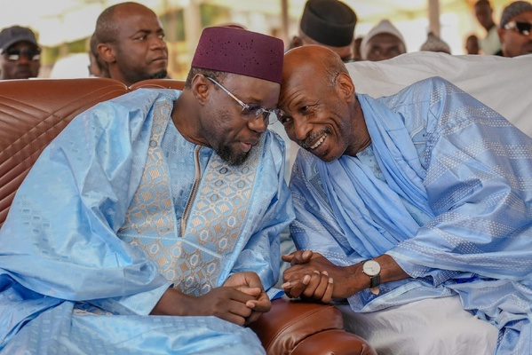 Guéoul : Ousmane Sonko présente les condoléances de l’État après le décès du Khalife Cherif Beuh Aïdara