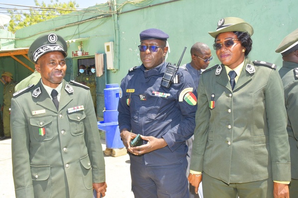 Yassine Fall à la MAC de Mbour : vers une justice plus humaine et axée sur la réinsertion Yassine Fall à la MAC de Mbour : vers une justice plus humaine et axée sur la réinsertion