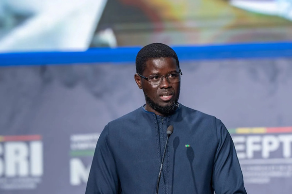 Transports au Sénégal : Diomaye Faye exige la fin des grèves et une réforme profonde du secteur Transports au Sénégal : Diomaye Faye exige la fin des grèves et une réforme profonde du secteur