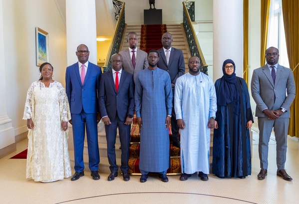 Régulation des télécommunications : Le Chef de l'État installe le nouveau Collège de l'ARTP sous le signe de l'excellence et de la souveraineté