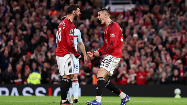 Manchester United - Liverpool (3-2) : Les Red Devils retrouvent la Ligue des champions !
