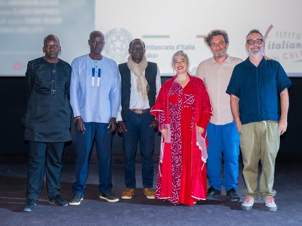 Radio Solaire au Sénégal : un documentaire italo-sénégalais rend hommage aux pionniers de la radio communautaire en Afrique