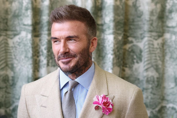 David Beckham devient le premier sportif milliardaire du Royaume-Uni David Beckham devient le premier sportif milliardaire du Royaume-Uni