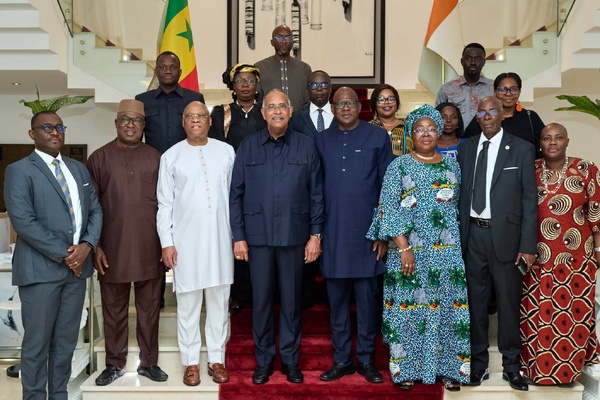 Dakar : Patrick Achi rencontre la communauté ivoirienne en marge de l’Assemblée parlementaire de la Francophonie