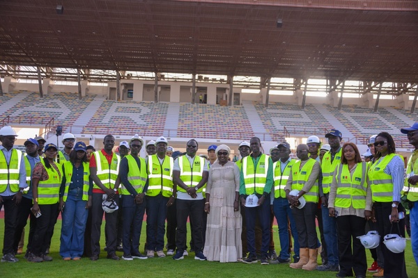 JOJ Dakar 2026 : Déthié Fall et la ministre des Sports reçoivent le stade Iba Mar Diop et la piscine olympique JOJ Dakar 2026 : Déthié Fall et la ministre des Sports reçoivent le stade Iba Mar Diop et la piscine olympique