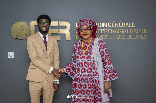 Signature d’une convention : L'ASER et la DER/FJ s'associent pour faire de l'électricité un outil de création de richesse en milieu rural Signature d’une convention : L'ASER et la DER/FJ s'associent pour faire de l'électricité un outil de création de richesse en milieu rural
