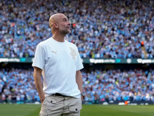 Angleterre & Premier League : Transition XXL à Manchester City : Pep Guardiola adoube Enzo Maresca et encense la méthode Hugo Viana
