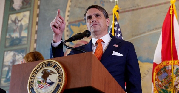 États-Unis: La candidature de Todd Blanche au poste de Procureur général fragilisée par la controverse autour d'un fonds de 1,776 milliard de dollars