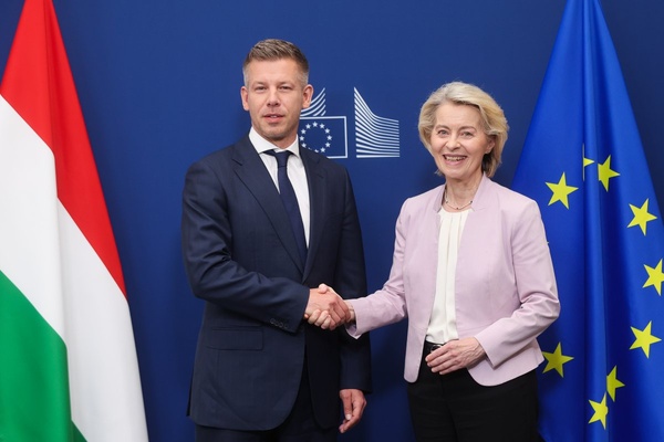 Tournant historique : L'Union européenne débloque 16,4 milliards d'euros pour la Hongrie de Peter Magyar