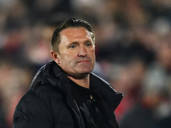 Succession sur le banc du Celtic : Robbie Keane pressenti pour le poste de manager, la colère gronde chez les supporters écossais