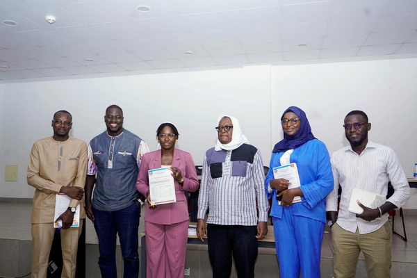 Filières d'avenir à l'UAM : Fatou Ndiaye brille à Polytech Diamniadio avec un projet sur la sécurité sanitaire de la pâte d'arachide
