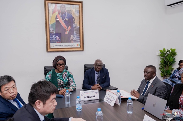 Énergie & Développement : Signature d'un protocole d'accord crucial pour accélérer le projet de barrage à buts multiples de Fomi en Guinée Énergie & Développement : Signature d'un protocole d'accord crucial pour accélérer le projet de barrage à buts multiples de Fomi en Guinée