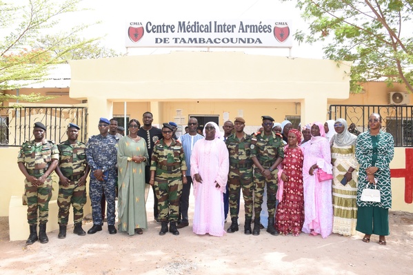 Santé & Forces Armées : Le Centre médical Interarmées de Tambacounda se dote d’un automate GeneXpert pour la détection du VIH Santé & Forces Armées : Le Centre médical Interarmées de Tambacounda se dote d’un automate GeneXpert pour la détection du VIH