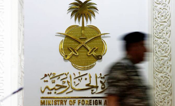 Conflit au Moyen-Orient : L'Arabie saoudite condamne « dans les termes les plus fermes » les frappes de l'Iran contre le Koweït et Bahreïn