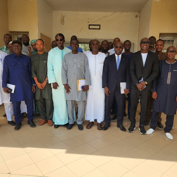 L'Université Alioune Diop de Bambey installe son nouveau Conseil d'administration dirigé par Cheikh Ahmadou Bamba Fall L'Université Alioune Diop de Bambey installe son nouveau Conseil d'administration dirigé par Cheikh Ahmadou Bamba Fall