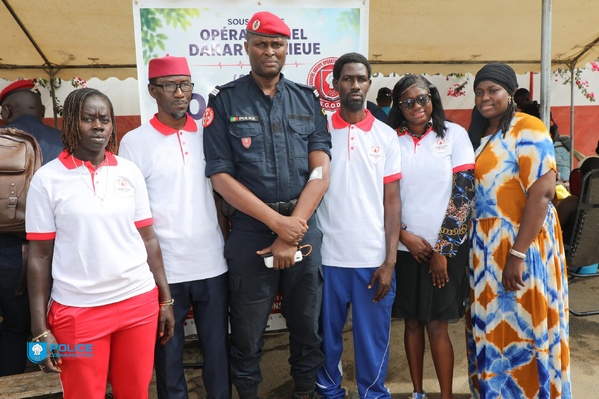 Dakar Banlieue: La Police Nationale se mobilise massivement pour une journée de don de sang citoyenne Dakar Banlieue: La Police Nationale se mobilise massivement pour une journée de don de sang citoyenne