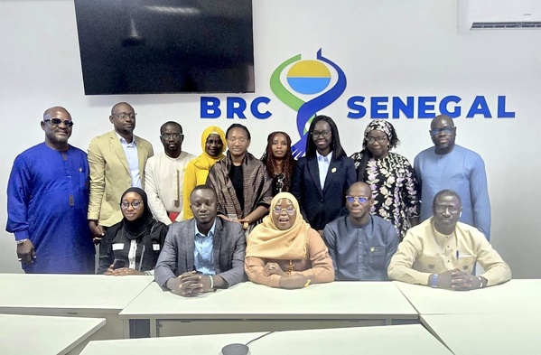 L'Assemblée nationale du Sénégal muscle sa diplomatie parlementaire auprès de la CEDEAO et de l'UEMOA L'Assemblée nationale du Sénégal muscle sa diplomatie parlementaire auprès de la CEDEAO et de l'UEMOA