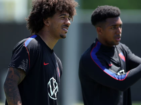 Los Angeles: Mauricio Pochettino confirme un groupe à 100% pour l'entrée en lice des États-Unis face au Paraguay Los Angeles: Mauricio Pochettino confirme un groupe à 100% pour l'entrée en lice des États-Unis face au Paraguay