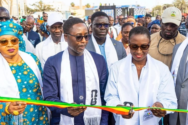 Madame Djiréye Clotilde Coly inaugure le Village du Mondial de la RTS à la Place de l’Obélisque Madame Djiréye Clotilde Coly inaugure le Village du Mondial de la RTS à la Place de l’Obélisque