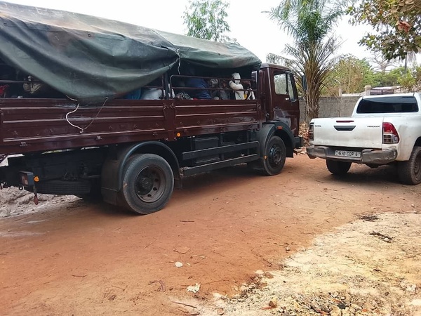 🇸🇳 🇬🇲 Immigration : La sécurité gambienne démantèle un réseau de 47 candidats à l'émigration à Bafuloto Village